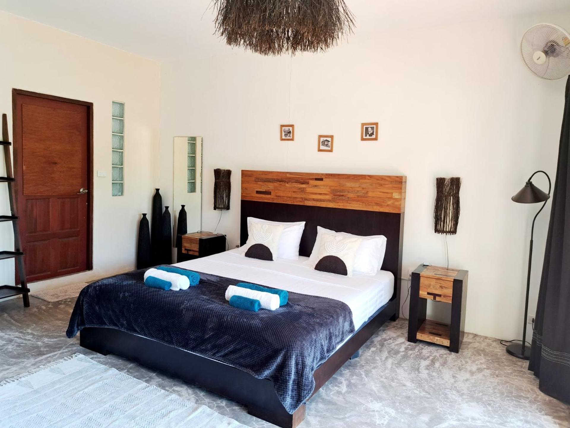 Hua Thanon  Laura Guest House-Adult Only- מראה חיצוני תמונה