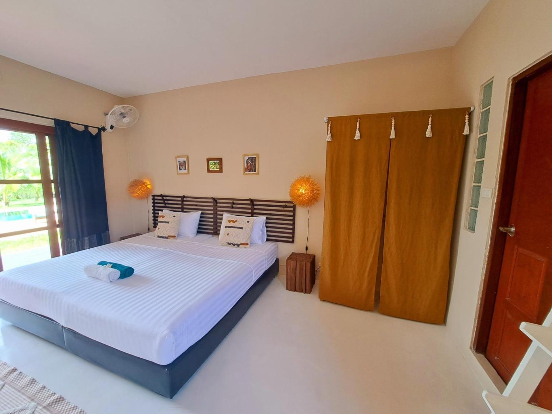 Hua Thanon  Laura Guest House-Adult Only- מראה חיצוני תמונה